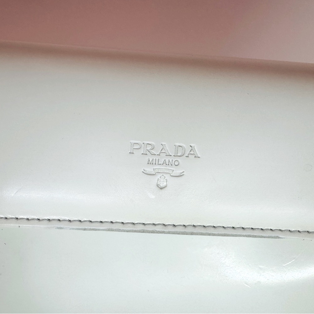 Prada Wallet Spazzolato Bianco Patent Leather Original COA 1997 Vintage Prada - Picture 15 of 16